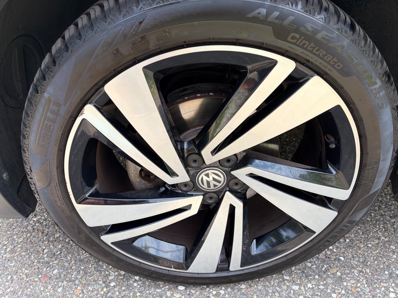 Volkswagen T-Cross 1.0 TSI OPF 85kW - R - Line
