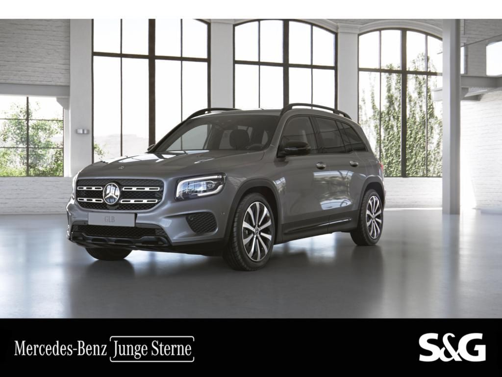 Image of Mercedes-Benz GLB 220