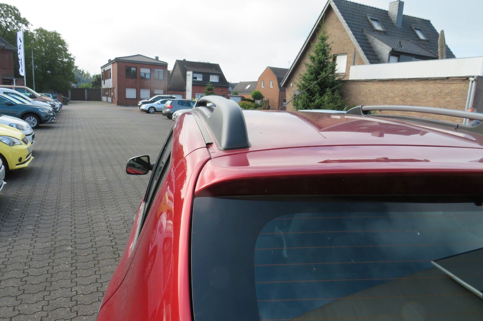 Fahrzeugabbildung Dacia Sandero Stepway NAVI SITZH. GRA PDC +KAMERA 1.HD