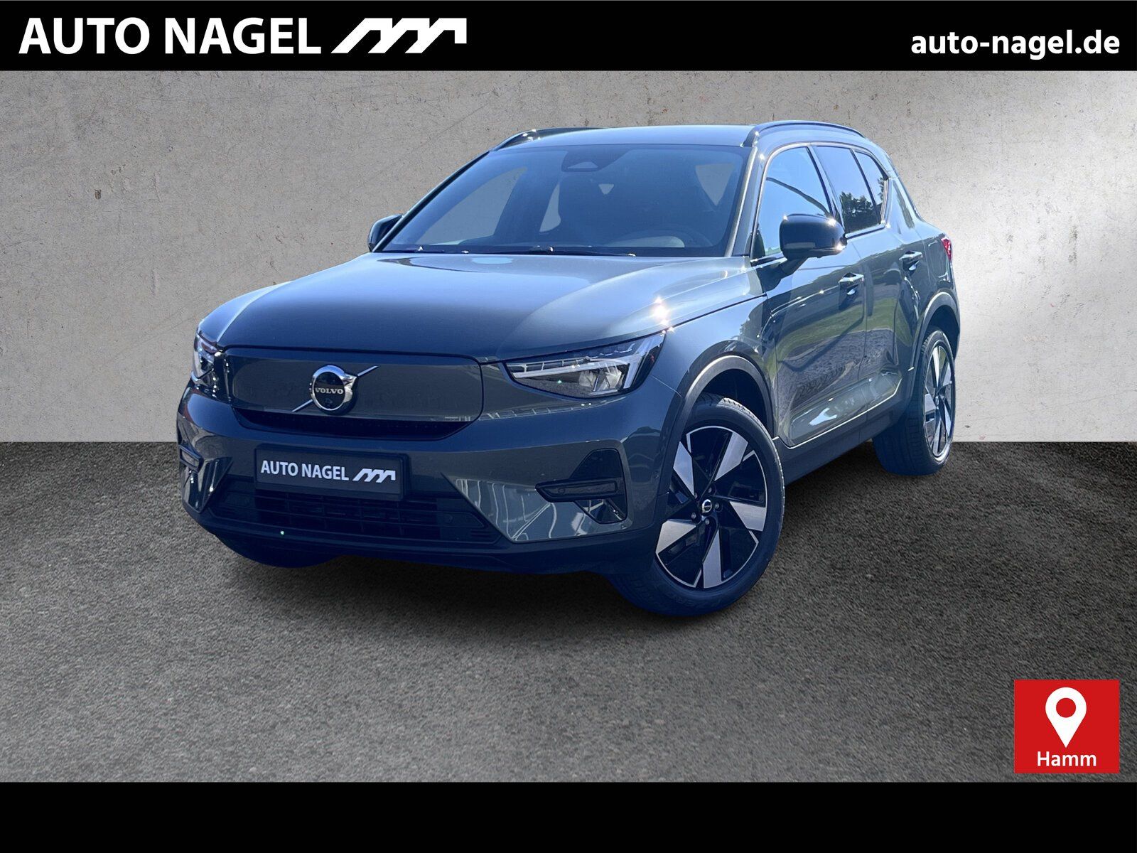 Volvo EX40 Plus Dark Extended Range