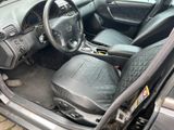 Mercedes-Benz C-Klasse 220 cdi - Mercedes-Benz E 220 aus 2003: Cdi