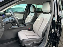 Fahrzeugabbildung Opel Astra L ST 1.2 Business Elegance Autom. LED ACC