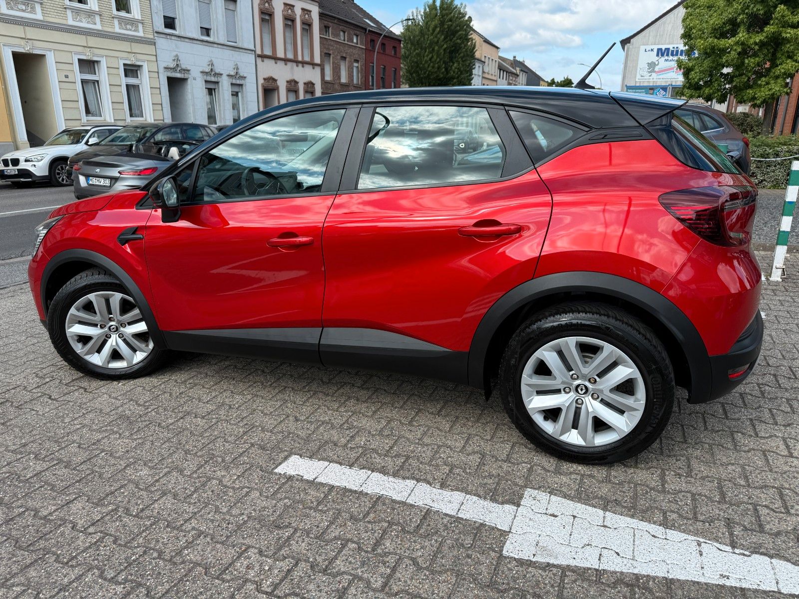 Fahrzeugabbildung Renault Captur II Zen APPLE CAR PLAY KAMERA TEMPOMAT