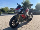 Aprilia Tuono V4 RR - APRILIA TUONO V4 R