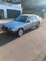 Mercedes-Benz Mercedes W201, 2,0E (190er) mit einigem Zu... - Mercedes-Benz 190: 190er