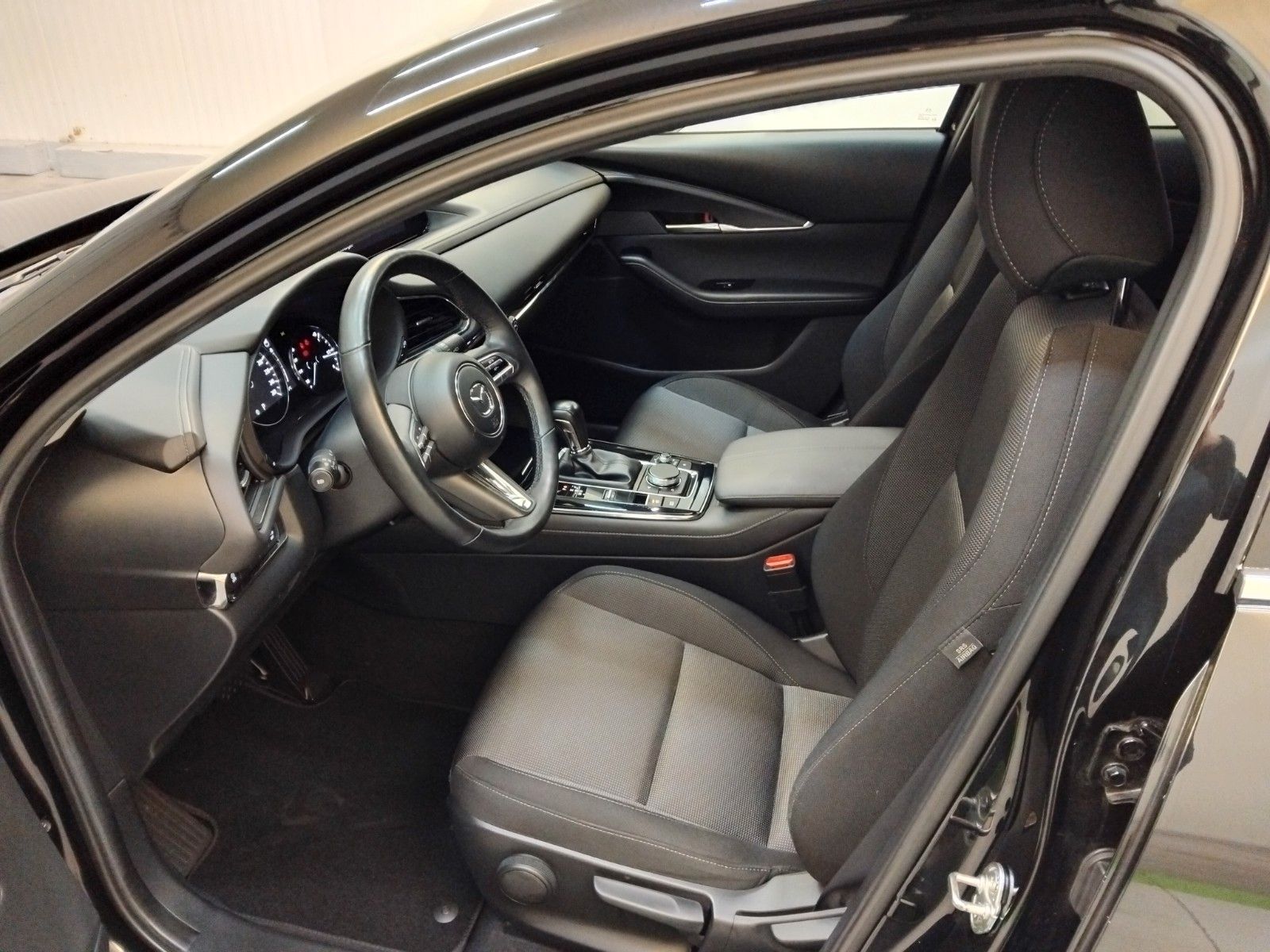 Mazda CX-30 (03/2022, Benzin)