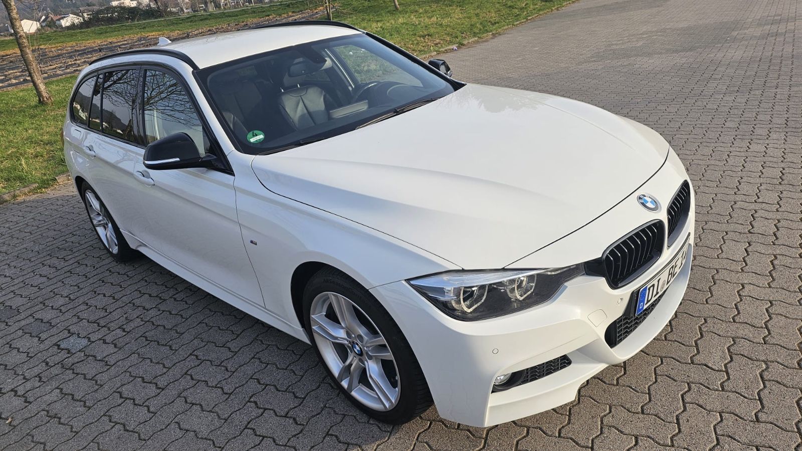 BMW 320d xDrive Touring M Sport Shadow Auto. M S...