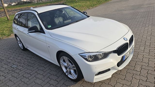 BMW 320d xDrive Touring M Sport Shadow Auto. M S...