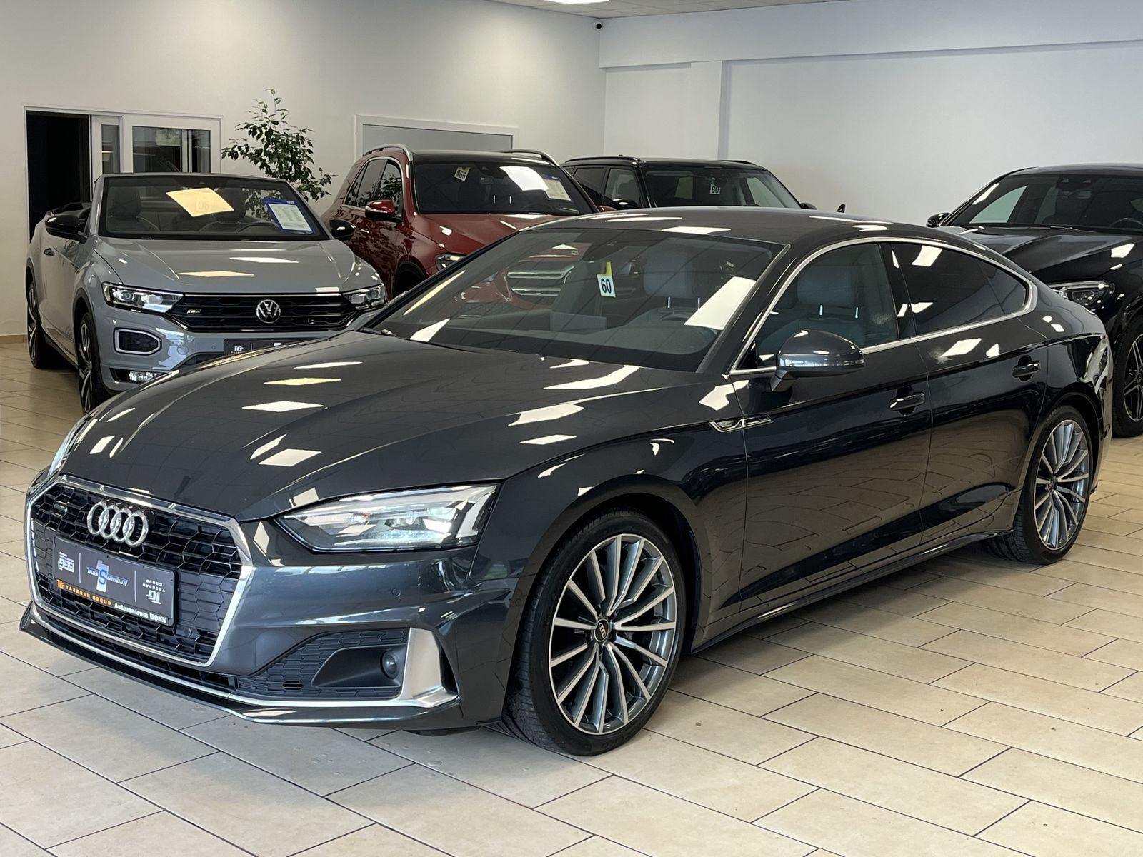 Audi A5 40 TFSI quattro S-line Navi*ACC*ACC*R-Cam*LED