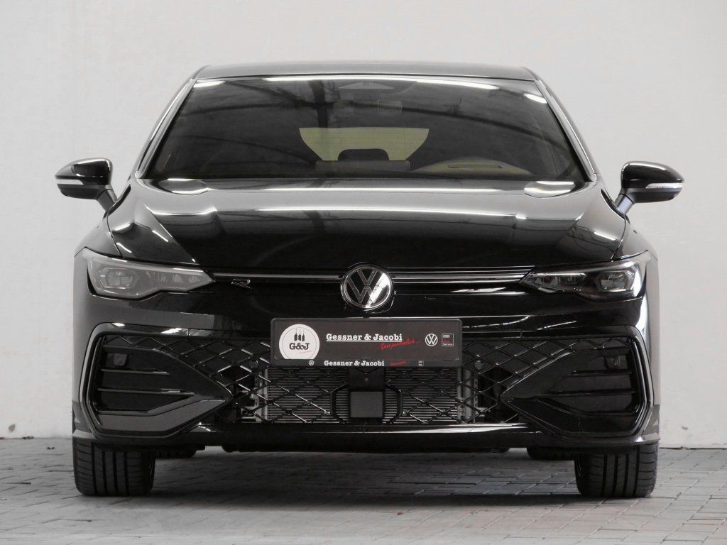 Fahrzeugabbildung Volkswagen Golf 1.5 eTSI R-Line Pano Kamera HarmanKardon