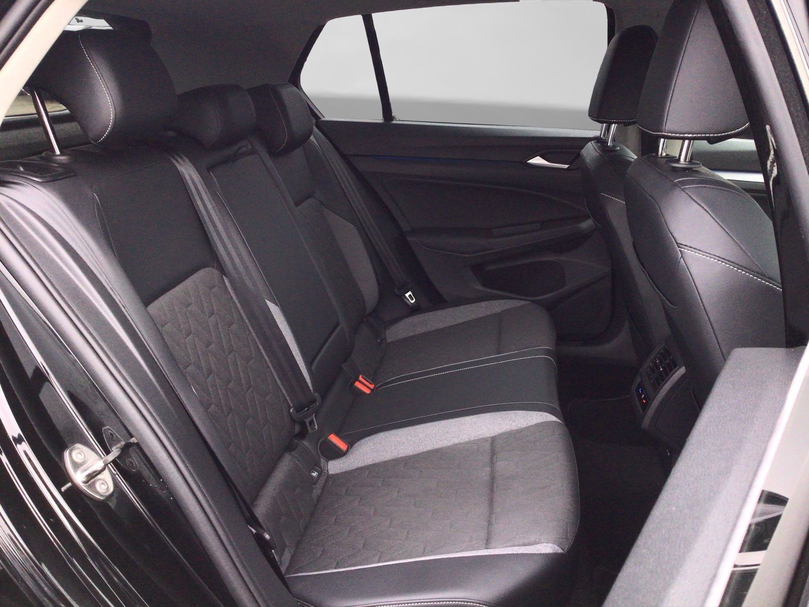 Volkswagen Golf - Bild 6