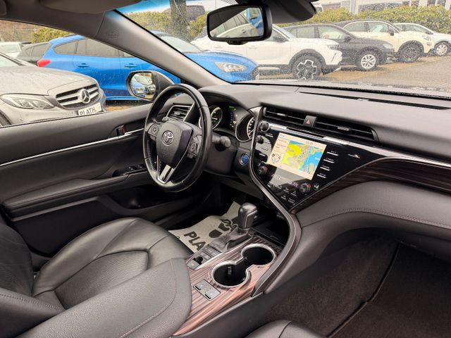 Toyota Camry Hybrid Executive