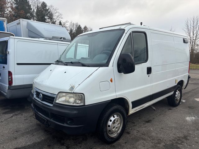 Fiat Ducato Kasten 15 2.8 JTD 4X4 Radstand 2850 Klima