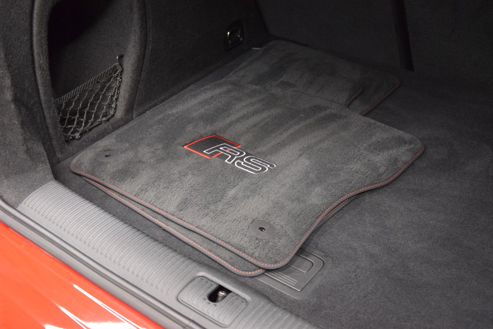 Fahrzeugabbildung Audi RS3 Sportback 2.5 TFSI quattro Pano Schale B&O