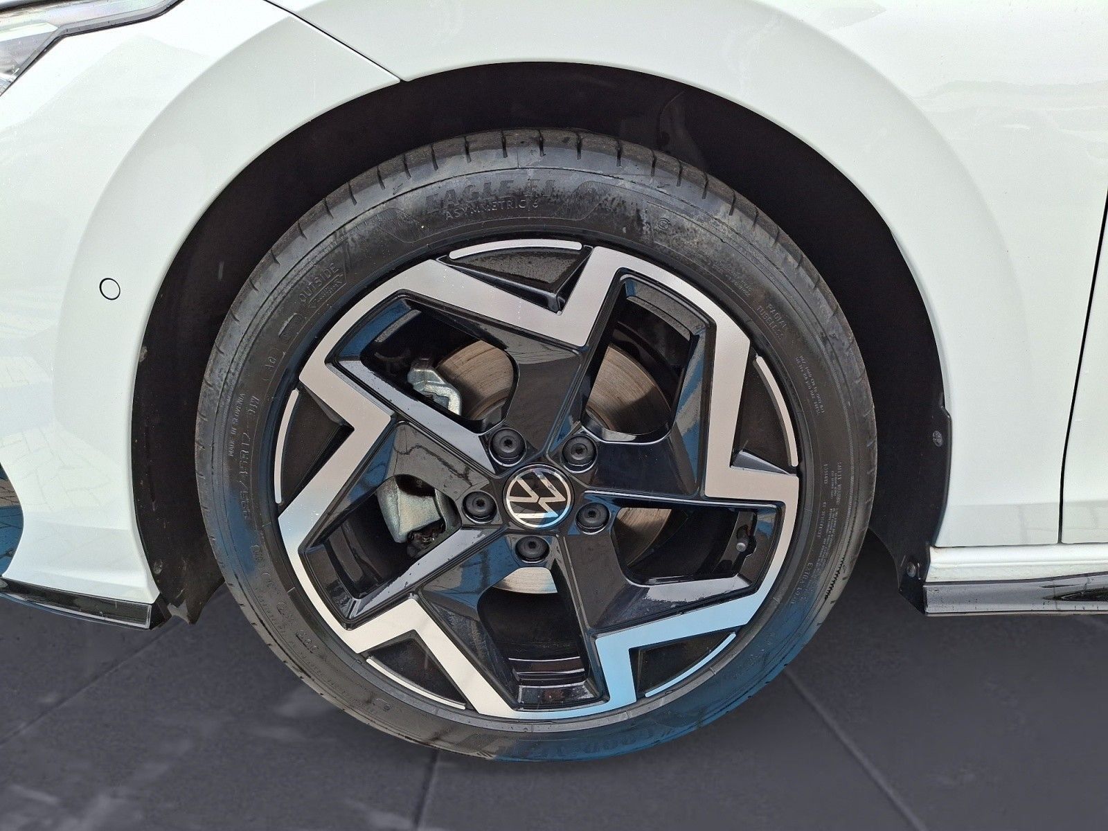Volkswagen Golf - Bild 12