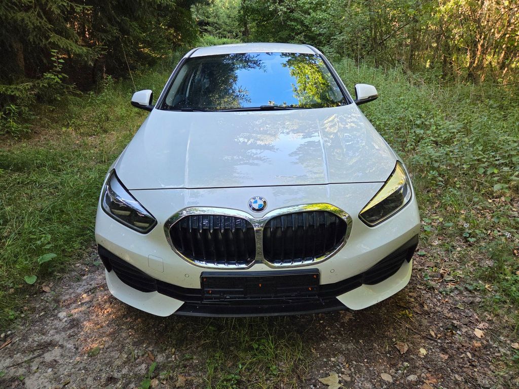 Image of BMW 118
