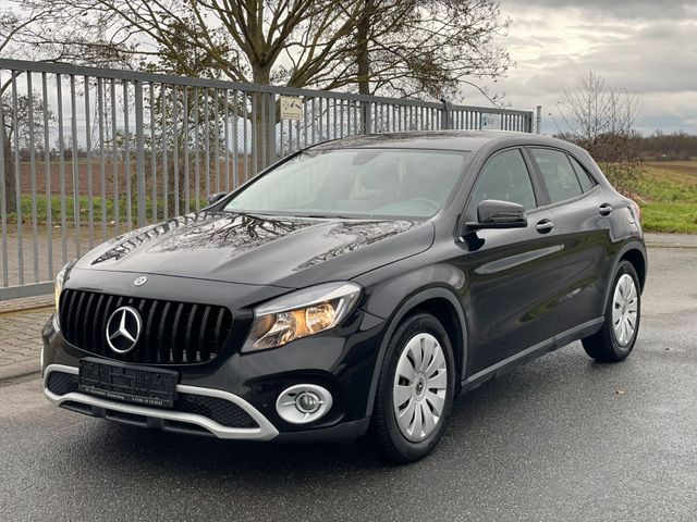 Mercedes-Benz GLA 220 CDI  Automatik Navi PDC SH