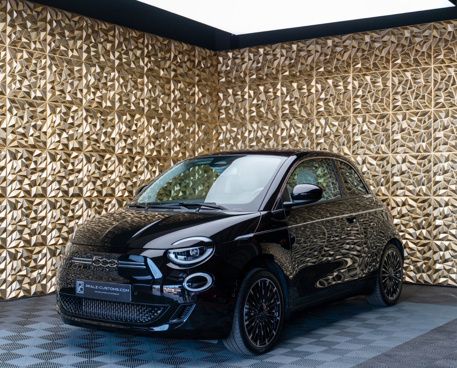 Fiat 500e 3+1 La Prima|Pano|JBL|LEDER|LED|42kWh