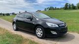 Opel Astra J Lim. 5-trg. Design Edition - Opel Astra aus 2011: Design Edition