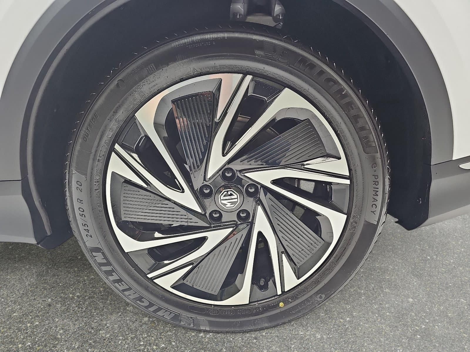 MG S6 EV