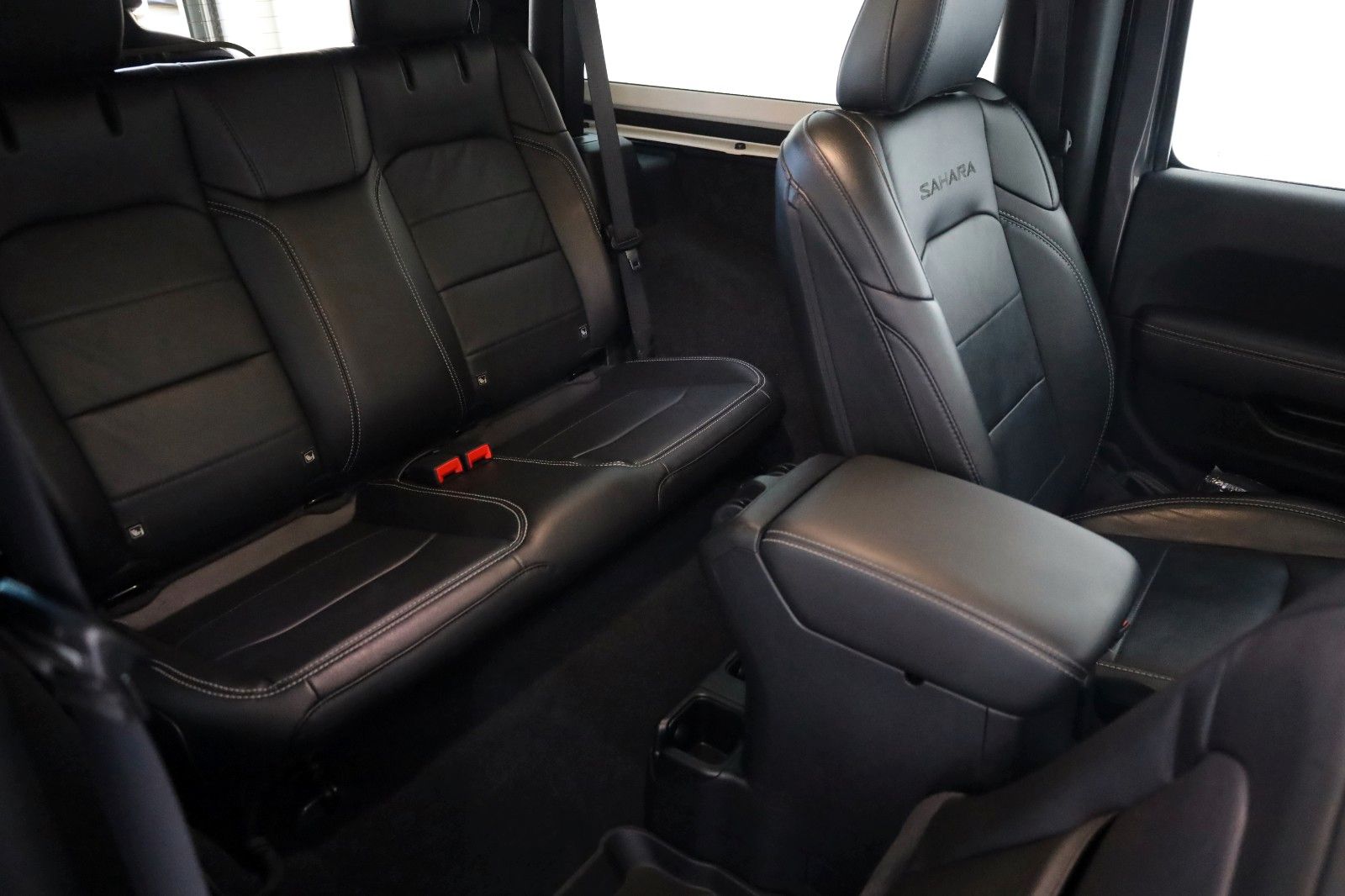 Fahrzeugabbildung Jeep Wrangler Unlimited Sahara Leder,Navi,LED,Hardtop