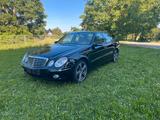 Mercedes-Benz E 280 4MATIC ELEGANCE Elegance - Mercedes-Benz E 280: 4matic