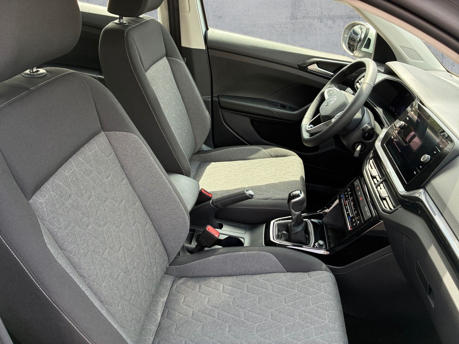 Volkswagen T-Cross - Bild 13