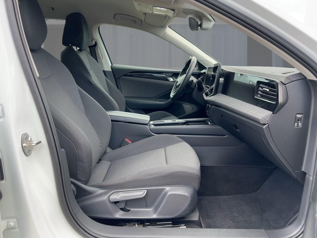 Volkswagen Passat 1.5 eTSI Automatik Apple CarPlay, миниатюра 6