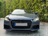 Audi TT Roadster 2.0TDI ultra B&O LED SLine Alcantara - Audi TT: Sline