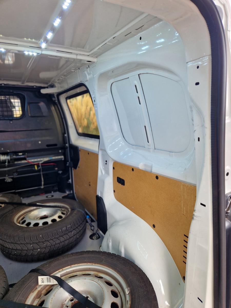 Toyota Proace L1 Kasten Meister PDC V+H Kamera Navi