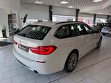 BMW 520d Touring Sport Line|HUD|AHK|KEYLSS|LEDER|LED - BMW 520 in Köln