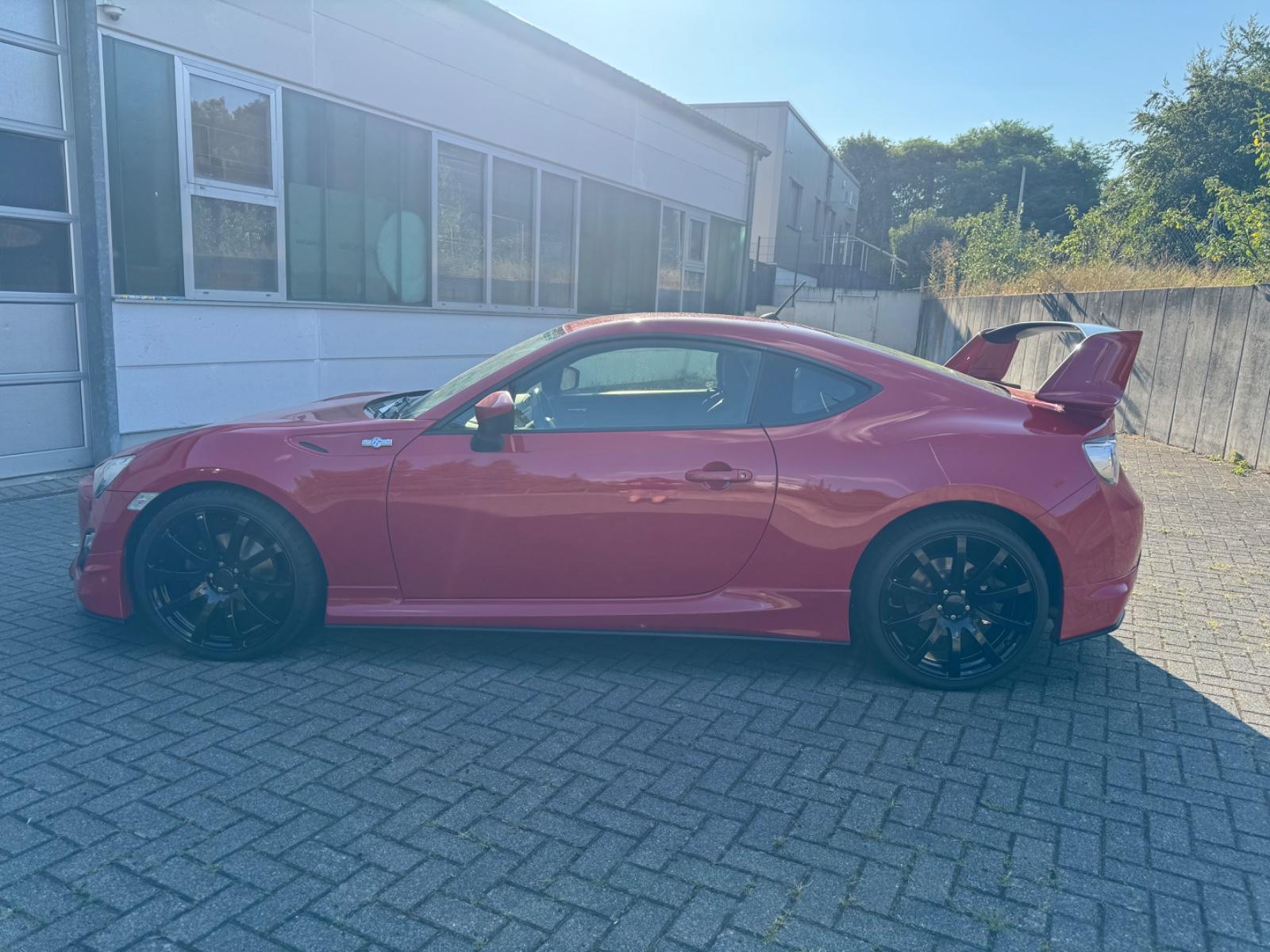 TOYOTA GT86 200CH - BVM - PACK AERO TOYOTA - JANTES ALLIAGE AEZ