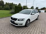 Skoda Octavia 1.6 TDI Active Combi Active