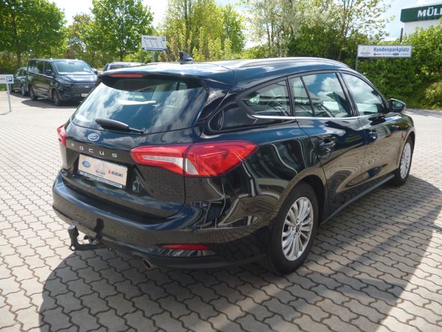 Focus Turnier Titanium*Aut*AHK*ACC*