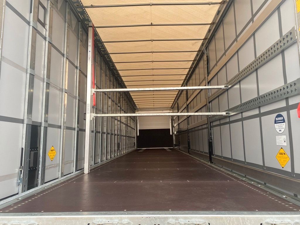 Fahrzeugabbildung Schmitz Cargobull SCS 24/L Speed Curtain