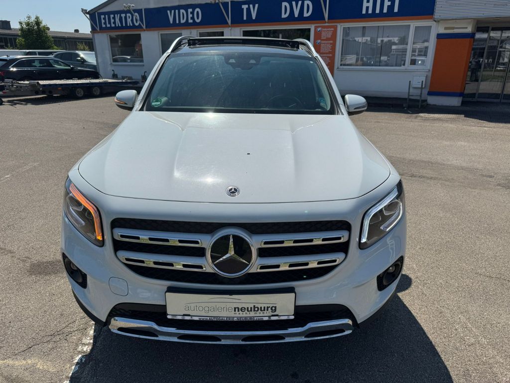 MERCEDES-BENZ GLB 200 1