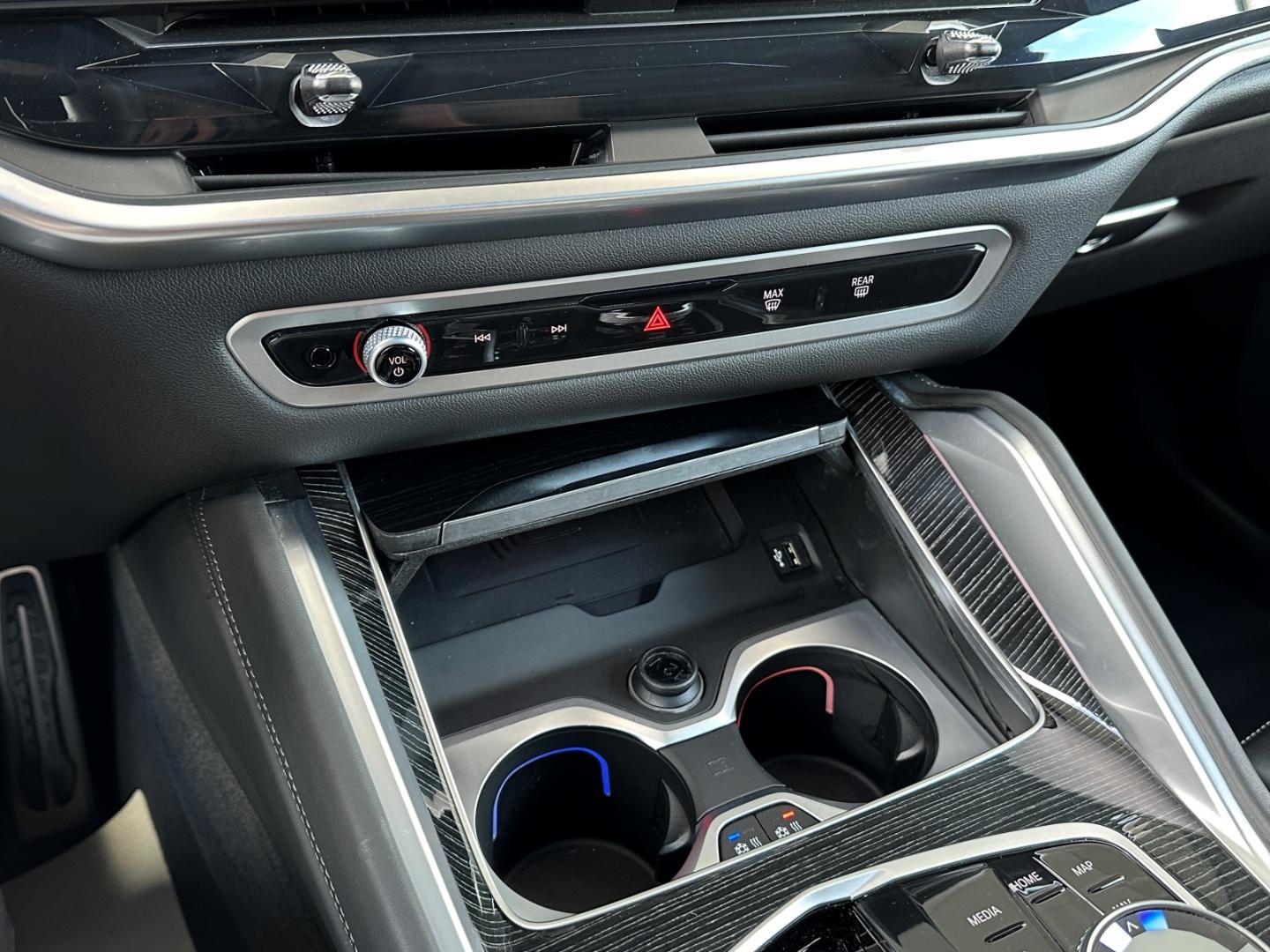 BMW X6 M60 i xD SOFT KLIMASITZE PANO CRYSTAL M-SITZE