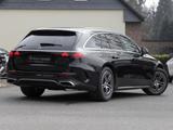 Mercedes-Benz E 200 T AMG/Wide/Digital/360/Memo/Totw/Distr/19' - gebrauchte Mercedes-Benz E 200 aus dem Jahr 2023