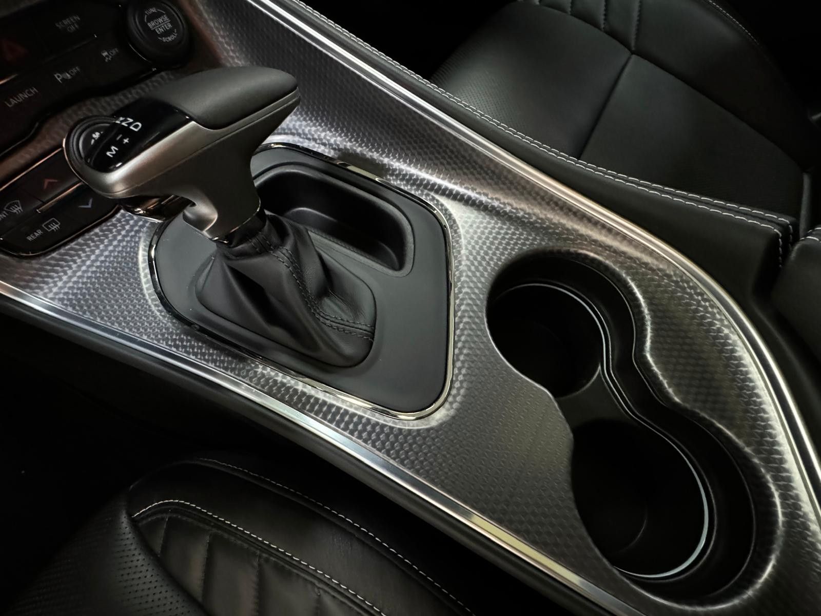 Fahrzeugabbildung Dodge CHALLENGER HELLCAT JAILBREAK-LAGUNA-SUNROOF-LAST