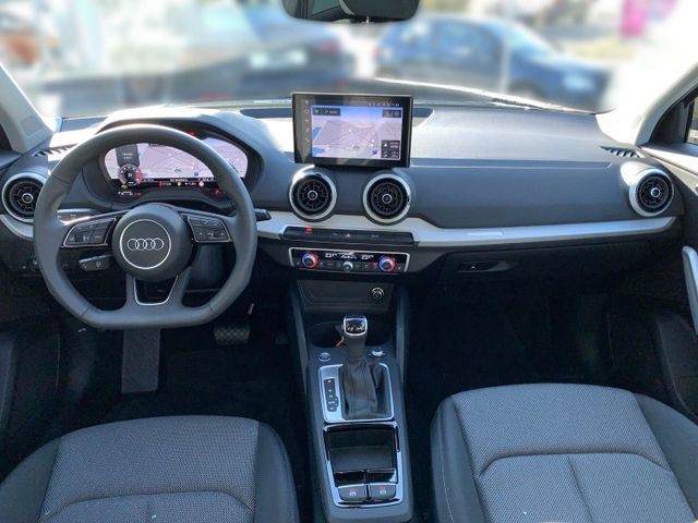 Q2 35 TFSI ADVANCED LED+AHK+KAMERA+MMI NAVI+VCP+