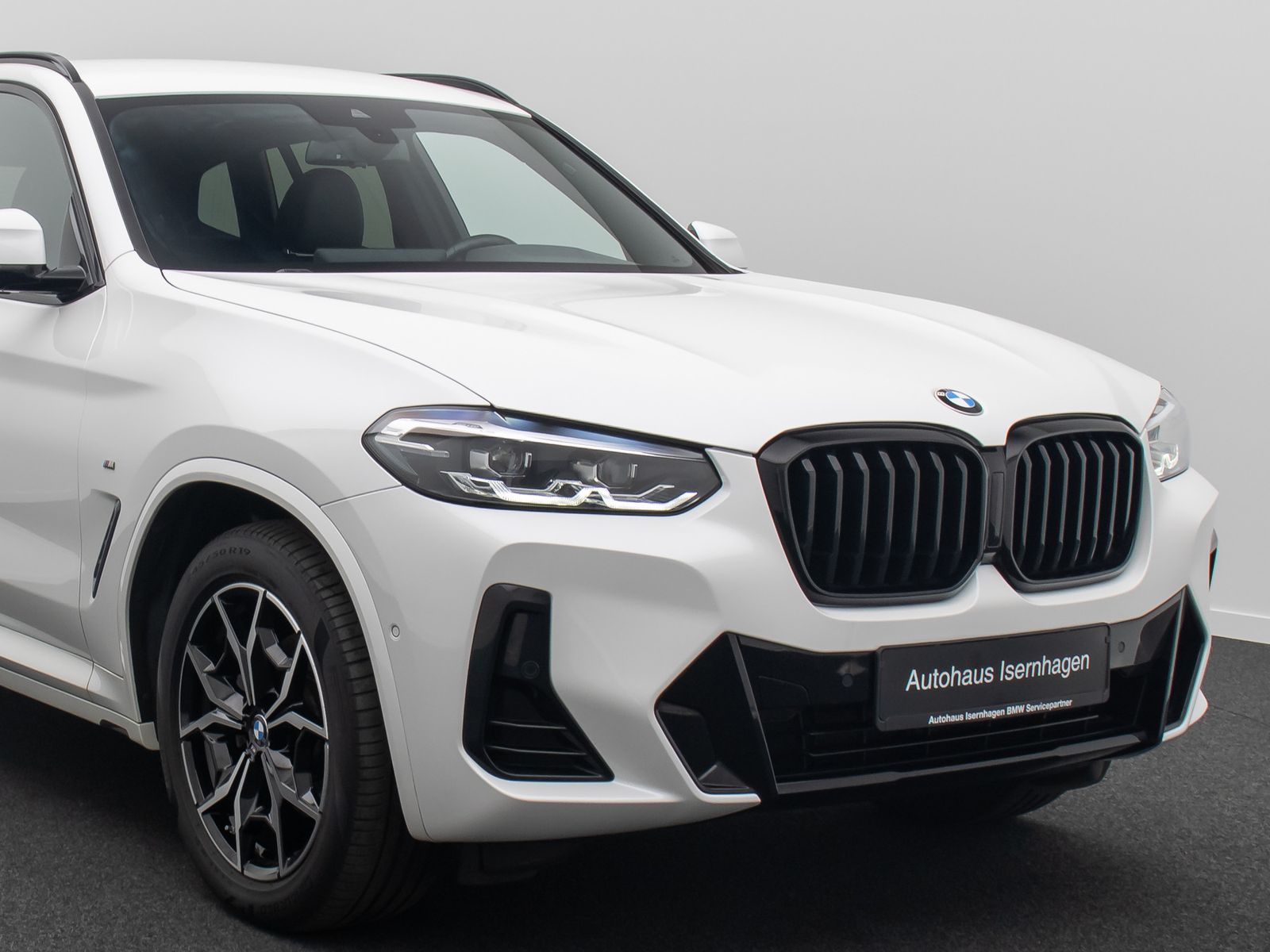 Fahrzeugabbildung BMW X3 xD20d M Sport DAB Kamera AHK HiFi Alarm 19Zol