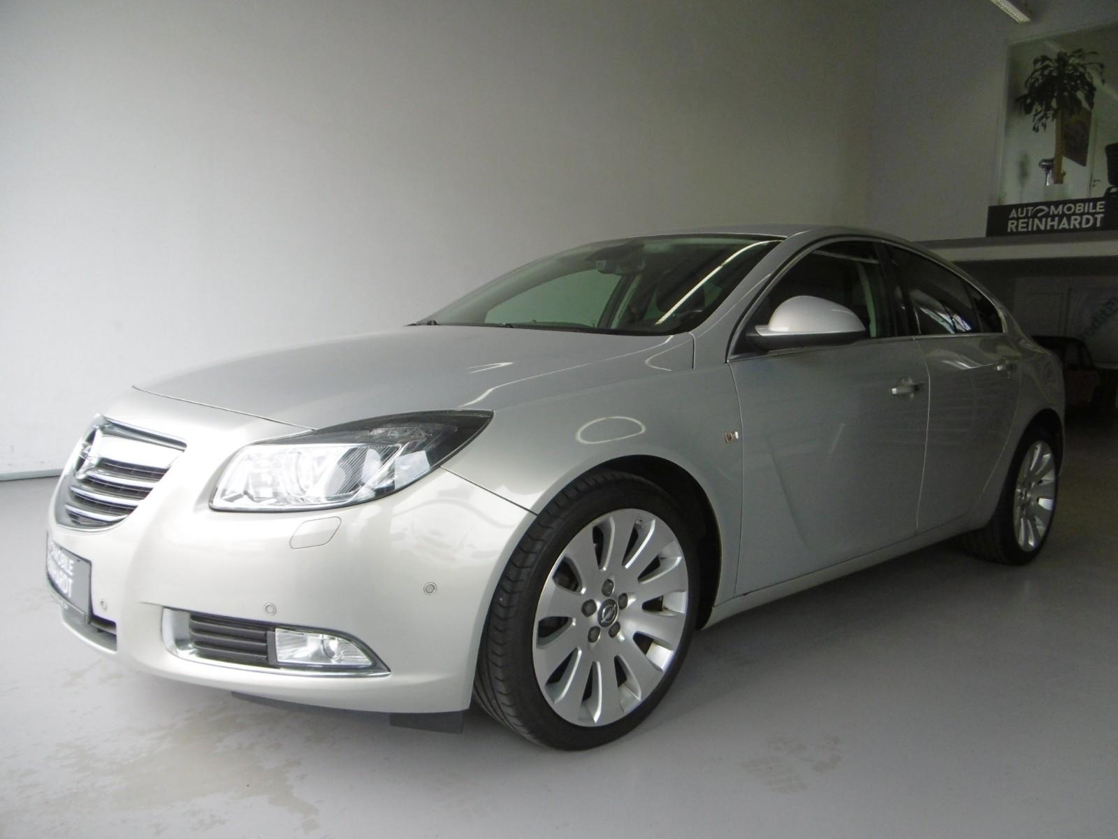 Opel Insignia A 2.0 CDTi  ***NAVI+XENON+LEDER+PDC***