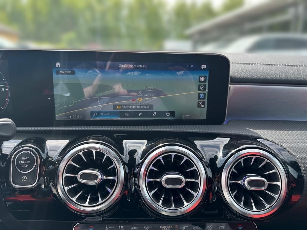 Fahrzeugabbildung Mercedes-Benz CLA 220 d Coupé AMG Totwi. Sitzklima KeyLess LED