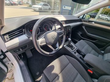 Fahrzeugabbildung Volkswagen Passat Variant 1.5 TSI DSG Business  NAVI