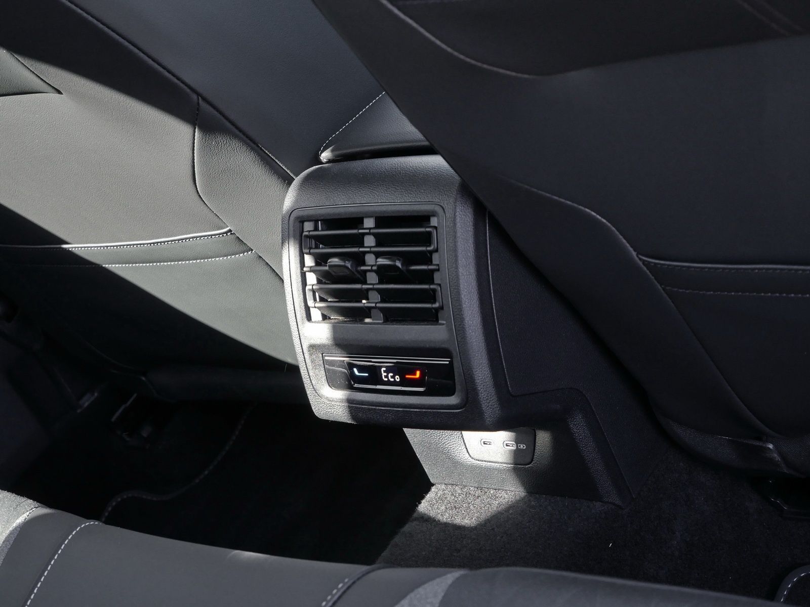 Volkswagen Golf - Bild 18
