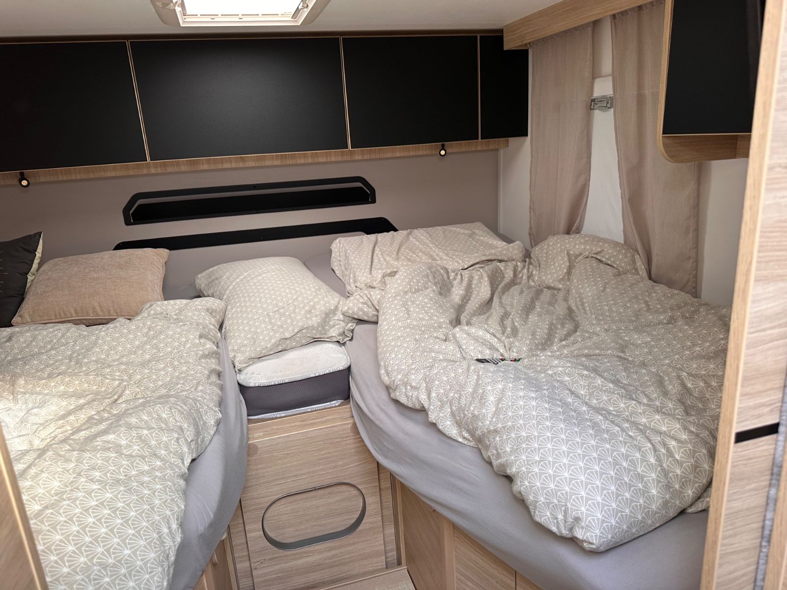 Fahrzeugabbildung Challenger 337 GA Etape Edition M25 Automatik Arctic-Paket