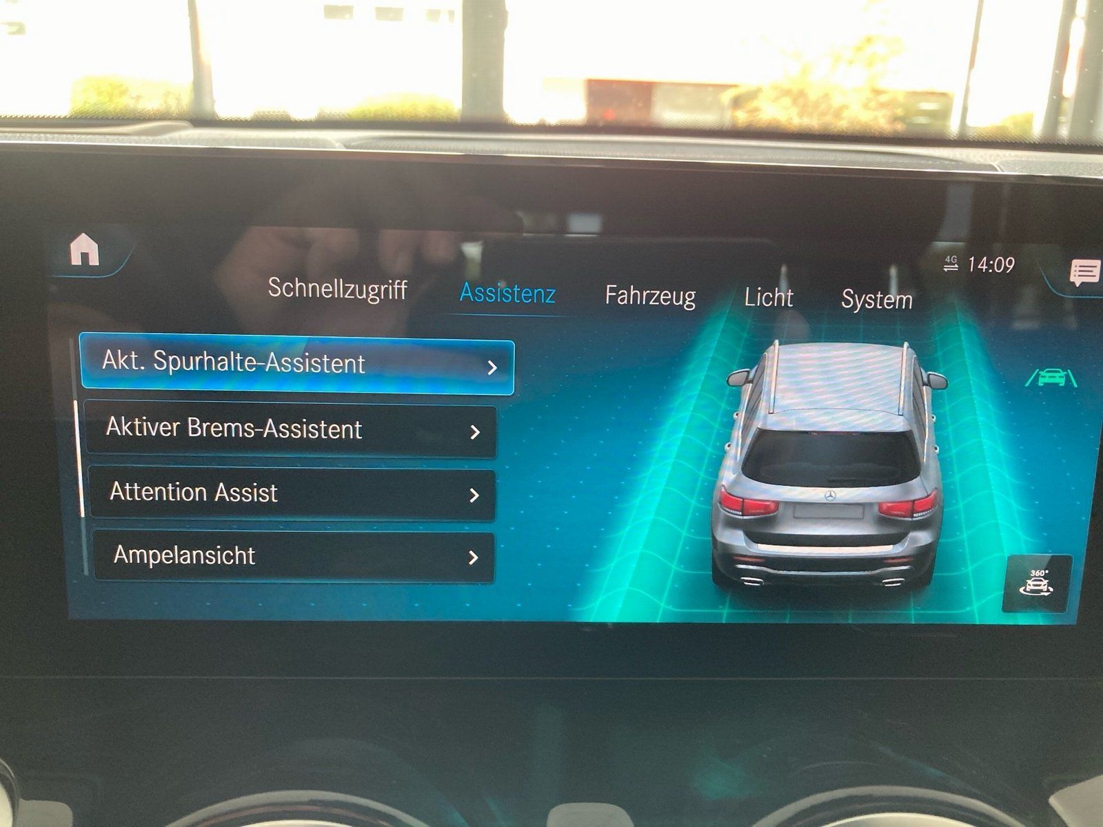Fahrzeugabbildung Mercedes-Benz GLB 220 d 4M AMG*STDHZG*AHK*Distro*Burm*HUD*360*