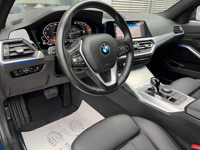 BMW 318d Touring LED LIVE-COCKPIT DRIVING KAMERA foto 8