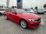 BMW 320d xDrive Touring Driving Assistant+LED+CURVED