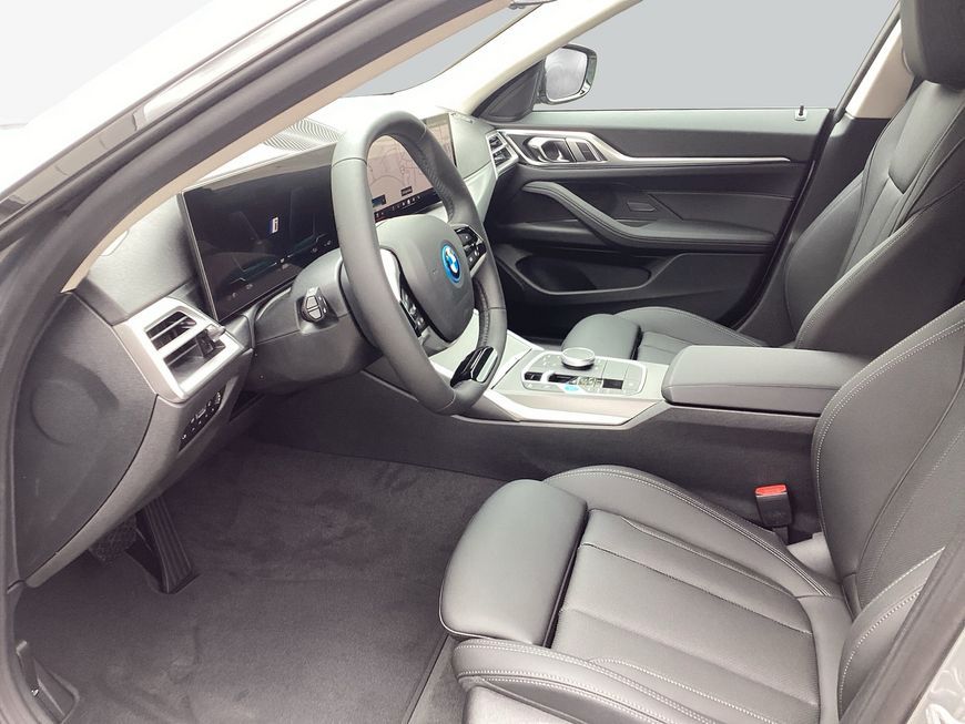 BMW i4 - Bild 11